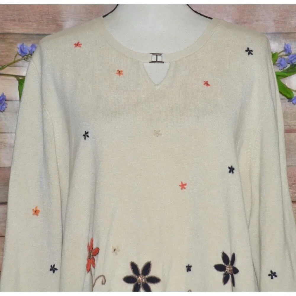 Alfred Dunner Petite Floral Sweater Beaded Embroidered Plus1X V-Neck Granny